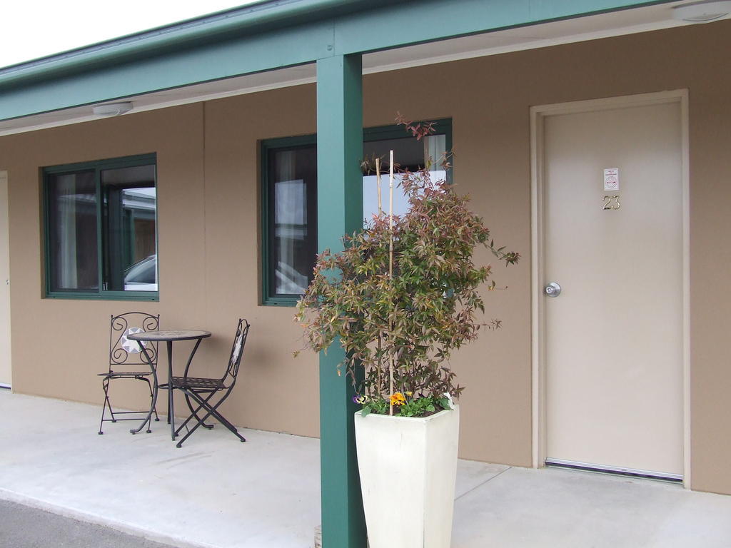 The Bakehouse Motel ゴールバーン エクステリア 写真