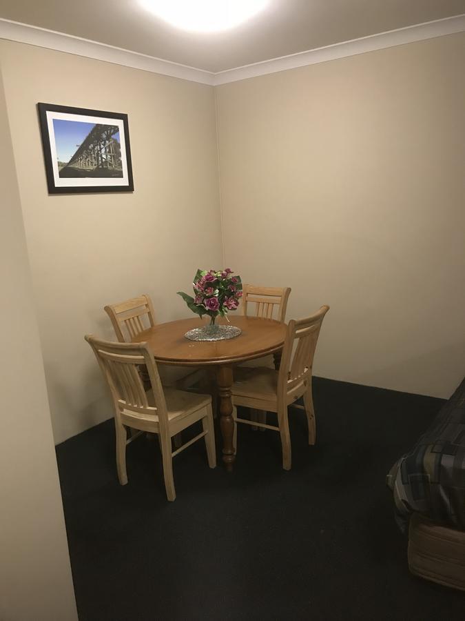 The Bakehouse Motel ゴールバーン エクステリア 写真