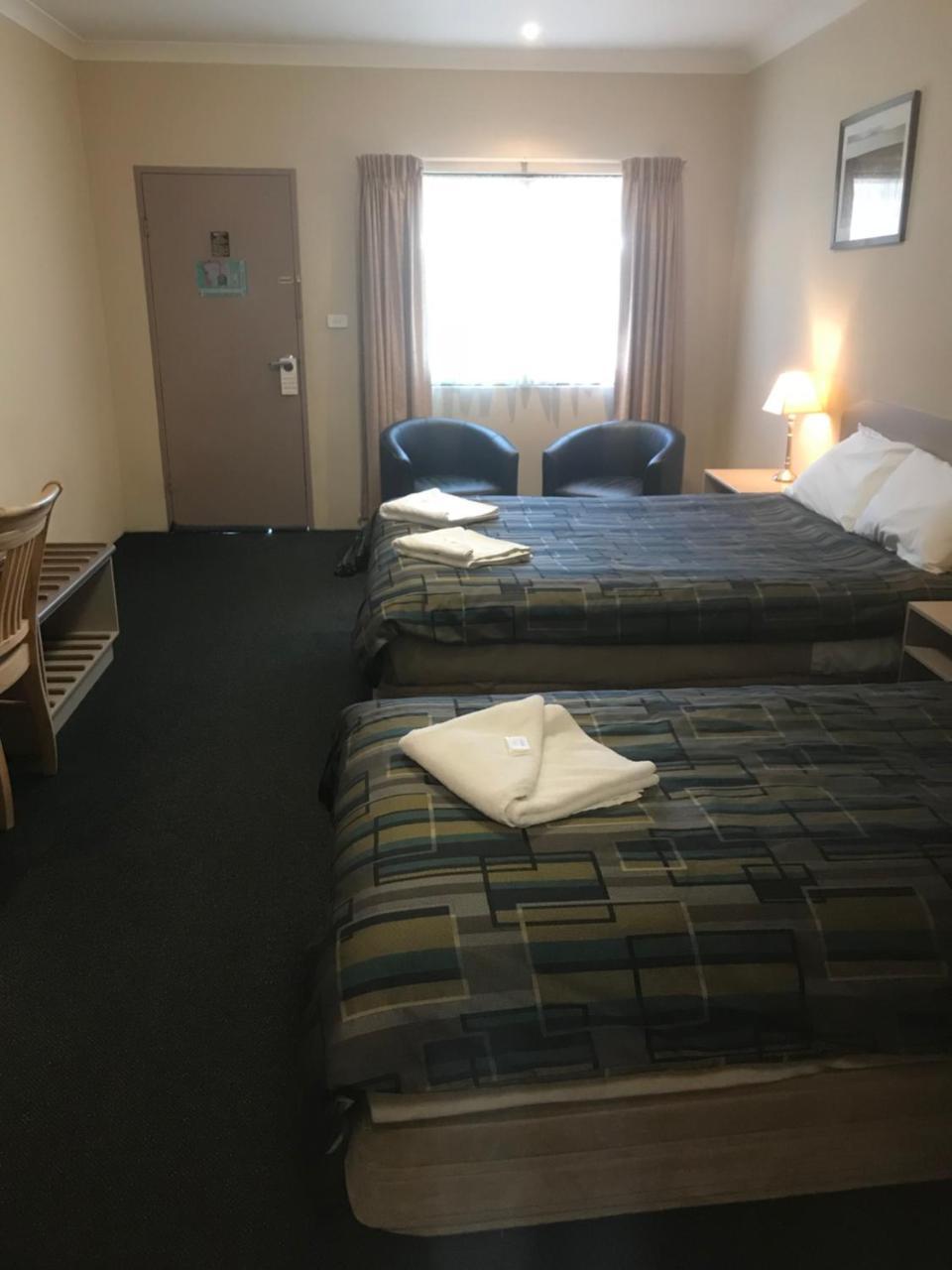 The Bakehouse Motel ゴールバーン エクステリア 写真