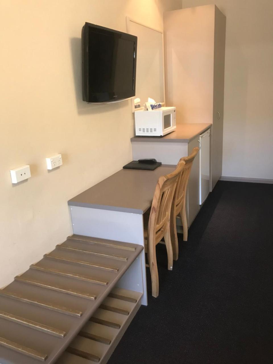 The Bakehouse Motel ゴールバーン エクステリア 写真