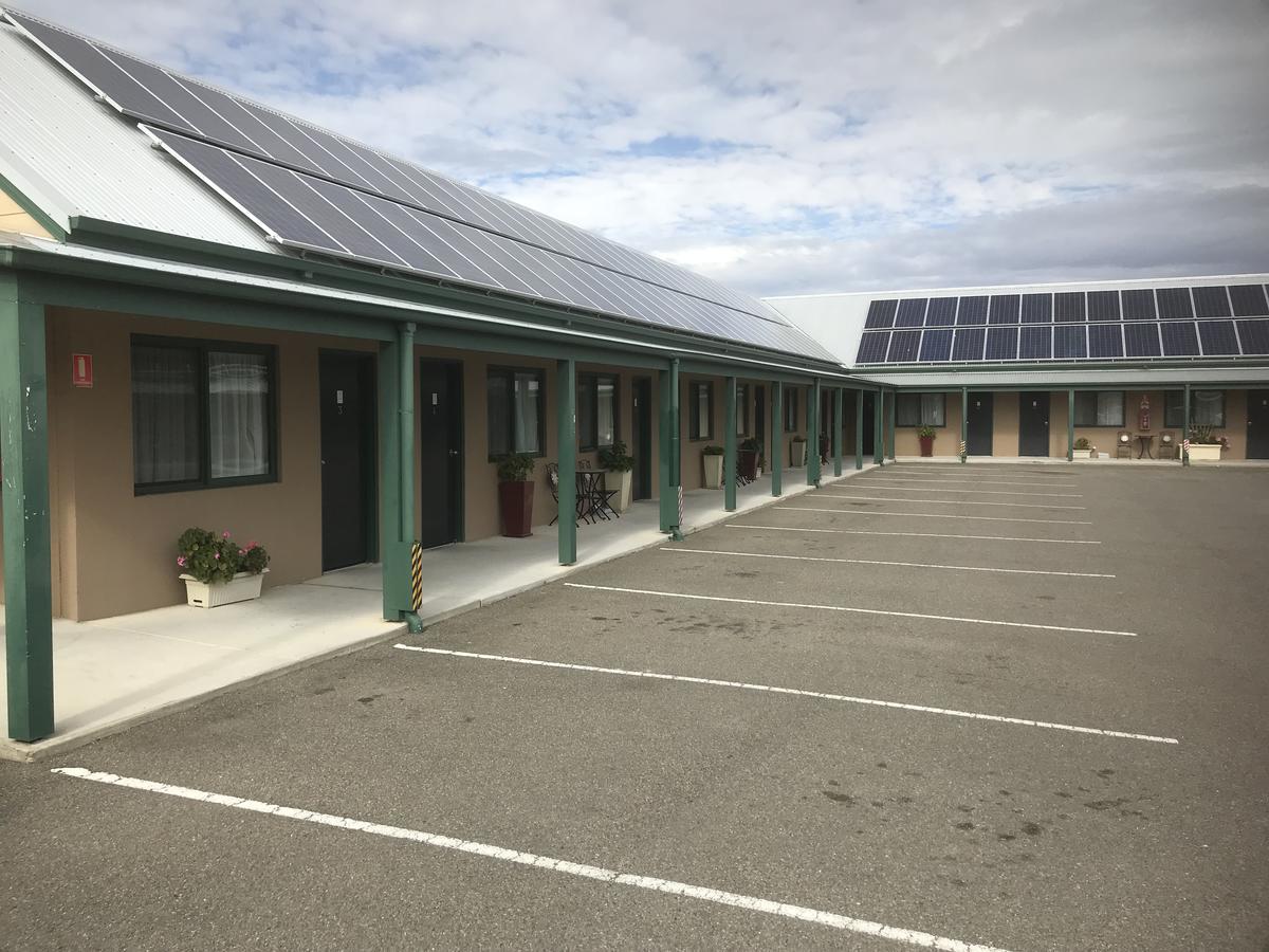 The Bakehouse Motel ゴールバーン エクステリア 写真